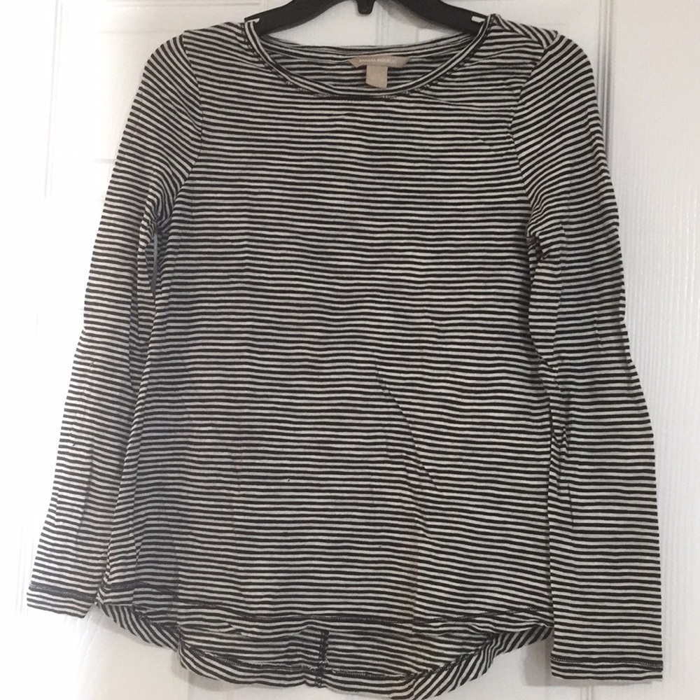 black and white striped tee